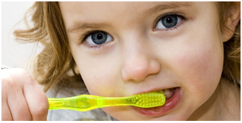 fluoridos ecsetelés